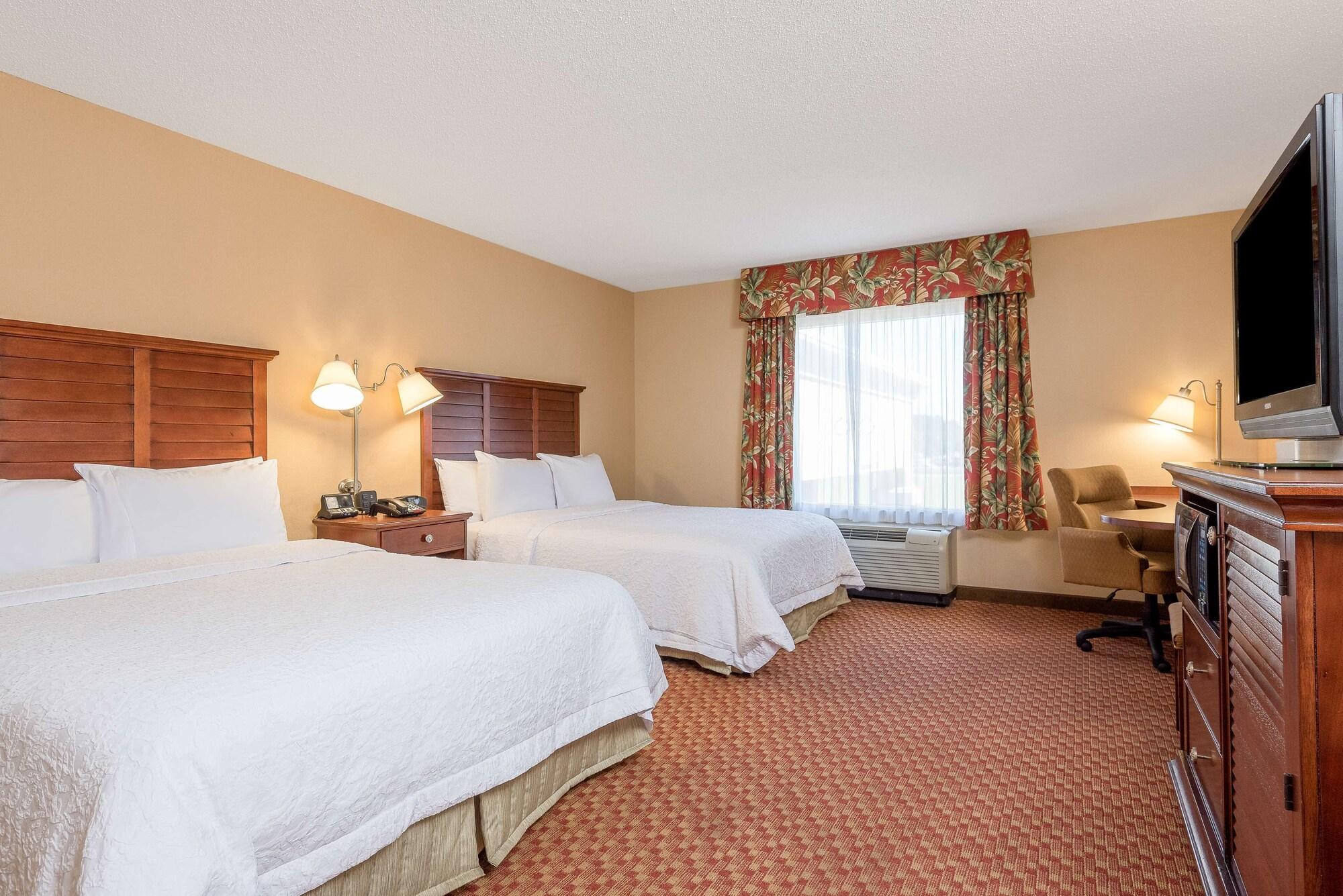 Hampton Inn & Suites Florence-North-I-95 Екстер'єр фото